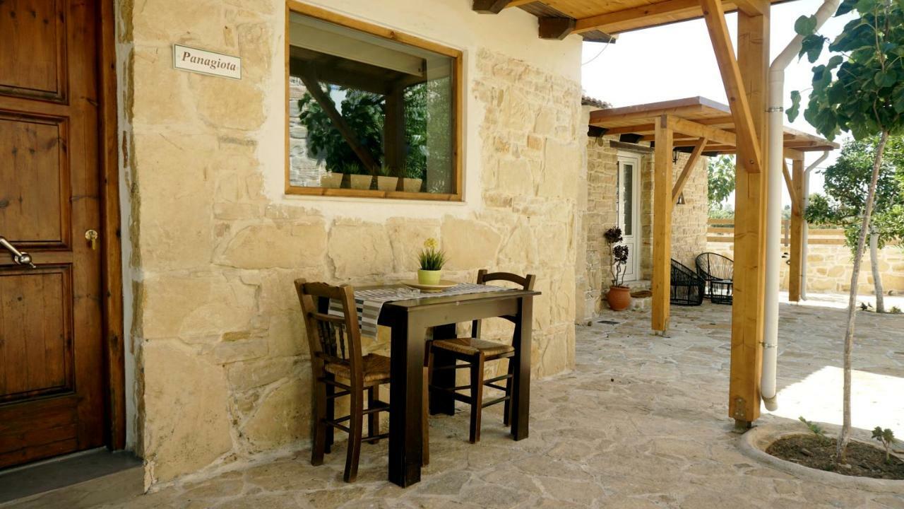 Studio Panagiota - Oasis Holiday Houses Kokkinos Pyrgos Zewnętrze zdjęcie